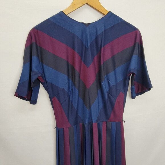 UNBRANDED Vintage Fit and Flare - Picture 6 of 11